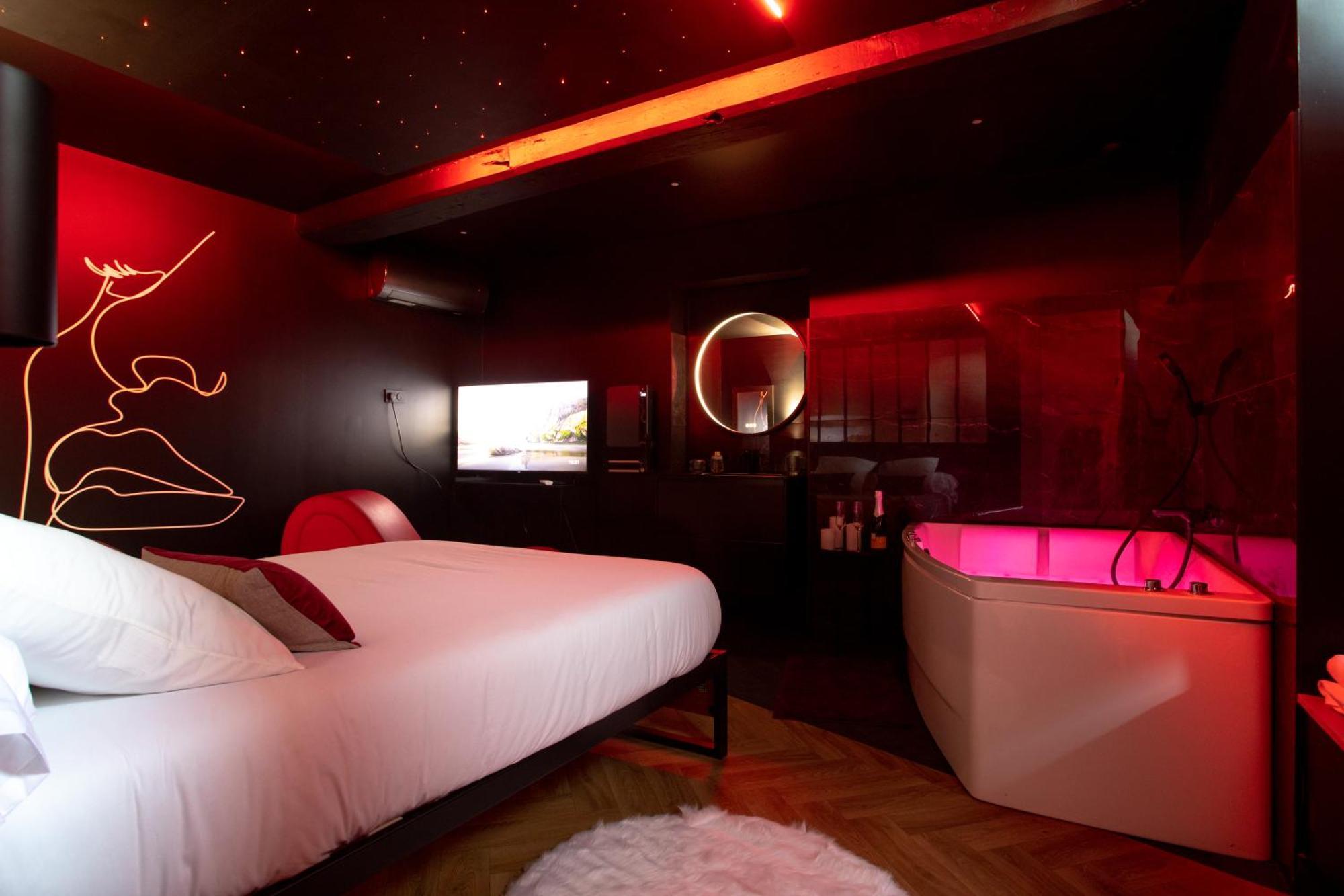 La Suite Spa & Cinema Saint-Lambert-du-Lattay Kültér fotó