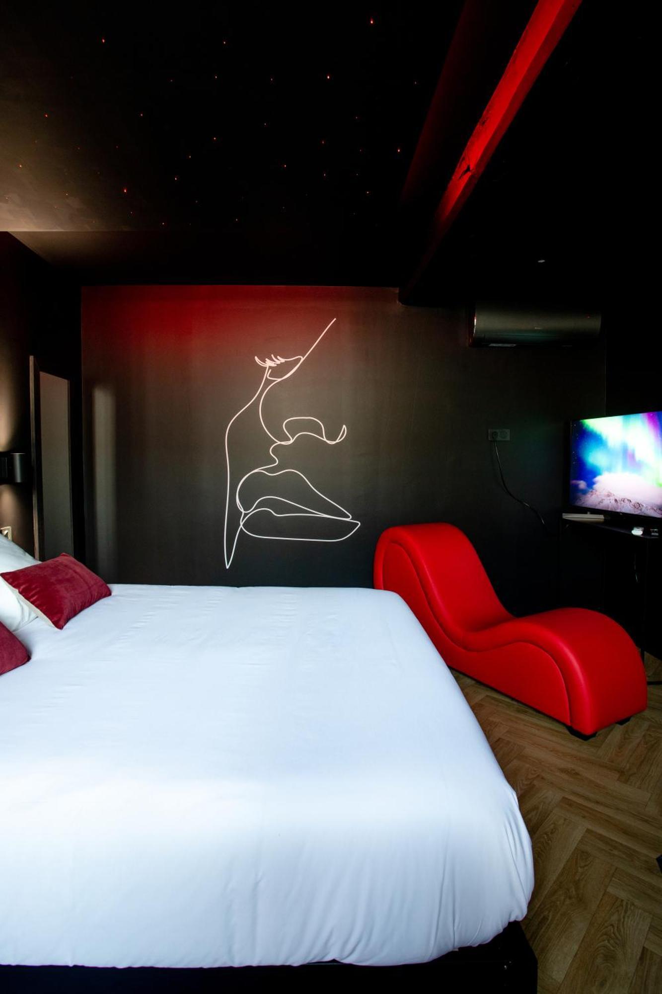 La Suite Spa & Cinema Saint-Lambert-du-Lattay Kültér fotó
